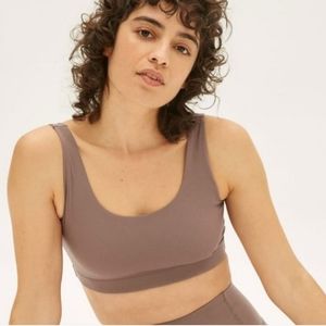 NWT Everlane Perform Sports Bra